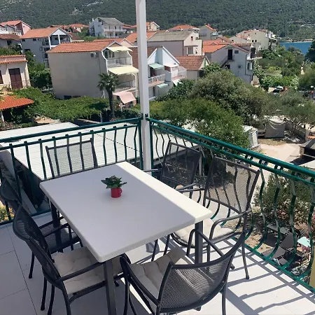 Apartment Grc